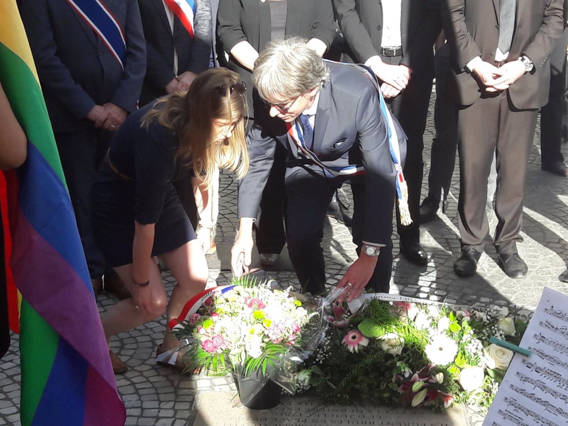 Cérémonie des Oubliés de la Mémoire en hommage aux victimes de LGBTphobies à travers le monde.